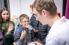 Pokazy chemiczne Koła Naukowego ESPRIT,