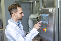 Dr inż. Mateusz Przywara,