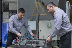 Od lewej: dr inż. Kamil Filik, dr inż. Grzegorz Karnas,