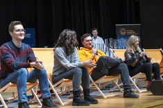 Dyskusja z udziałem studentów i doktorantów WCH,